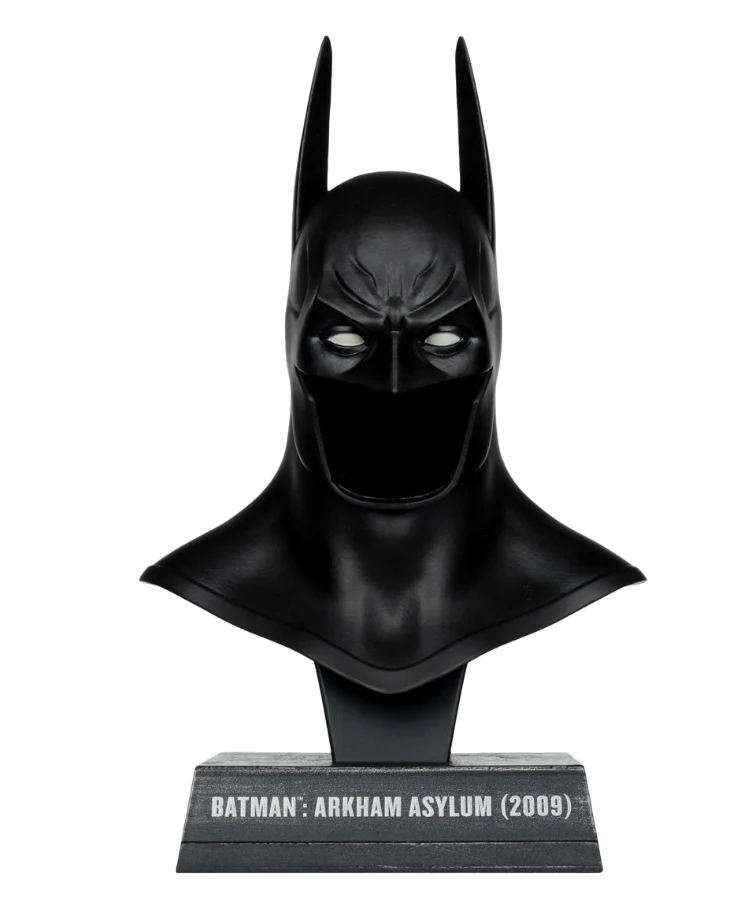 DC Direct Prop Replica Wave 3 Batman Cowl - Image 5
